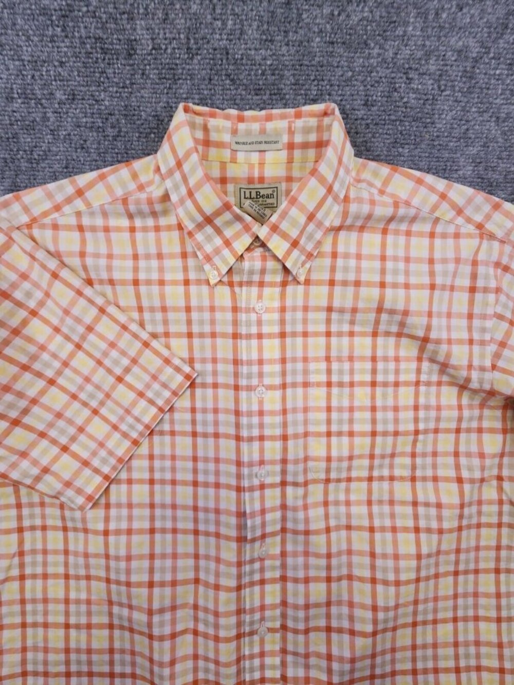 LL Bean Wrinkle And Stain Resistant Mens Large Reg Orange Yellow Plaid Button Up